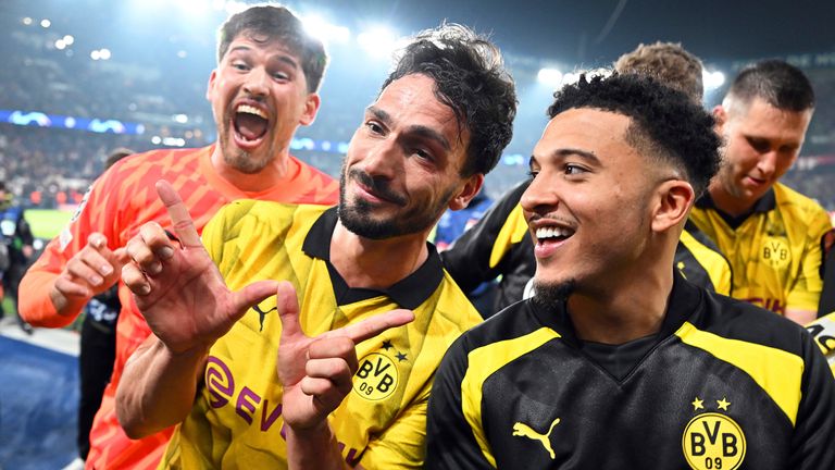 Borussia Dortmund 4-1 Bayern Munich trận đấu hay nhất mùa bóng 2019